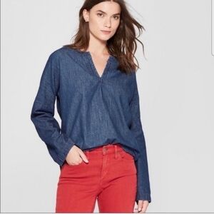 Universal Thread Long Sleeve Women's Blue Denim Woven Top M
